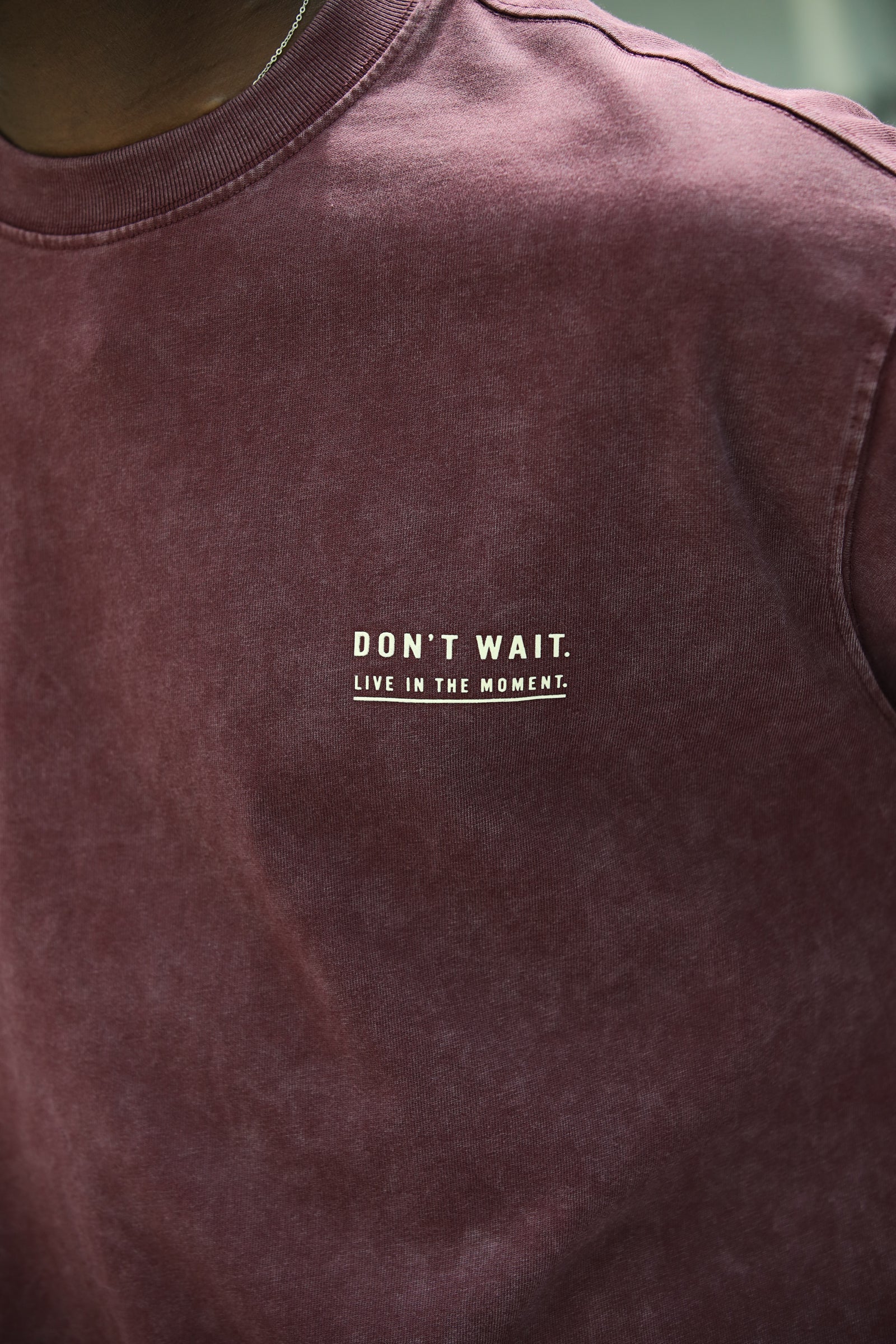 'Life In The Moment' Baskı Detaylı T-Shirt