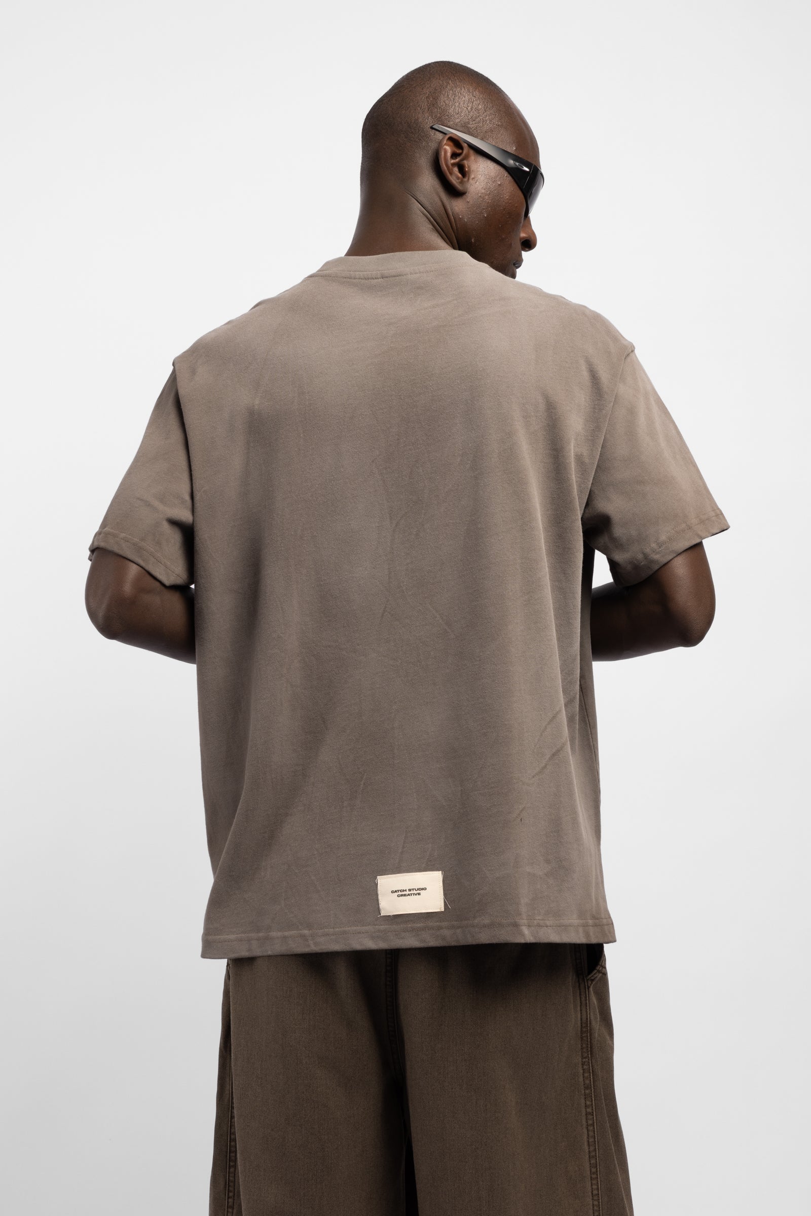 Minimal Baskı Detaylı T-Shirt
