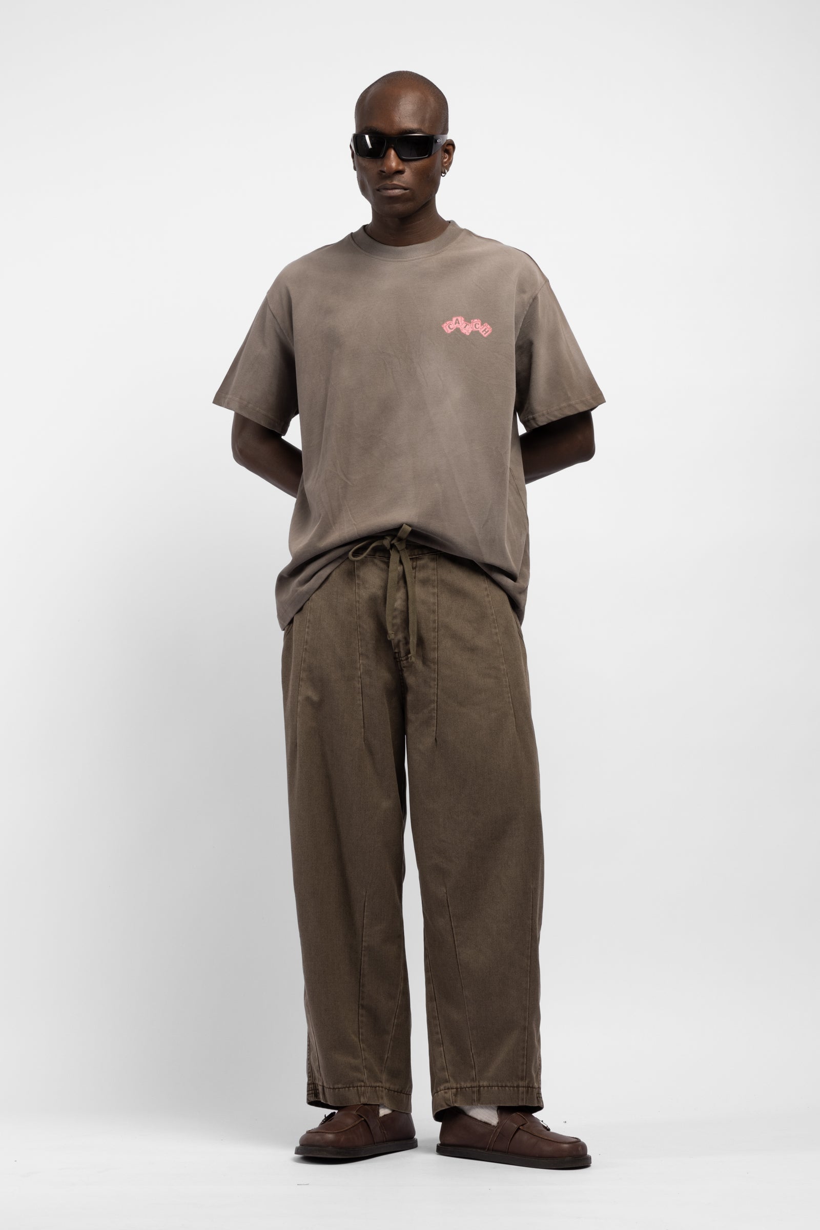 Minimal Baskı Detaylı T-Shirt