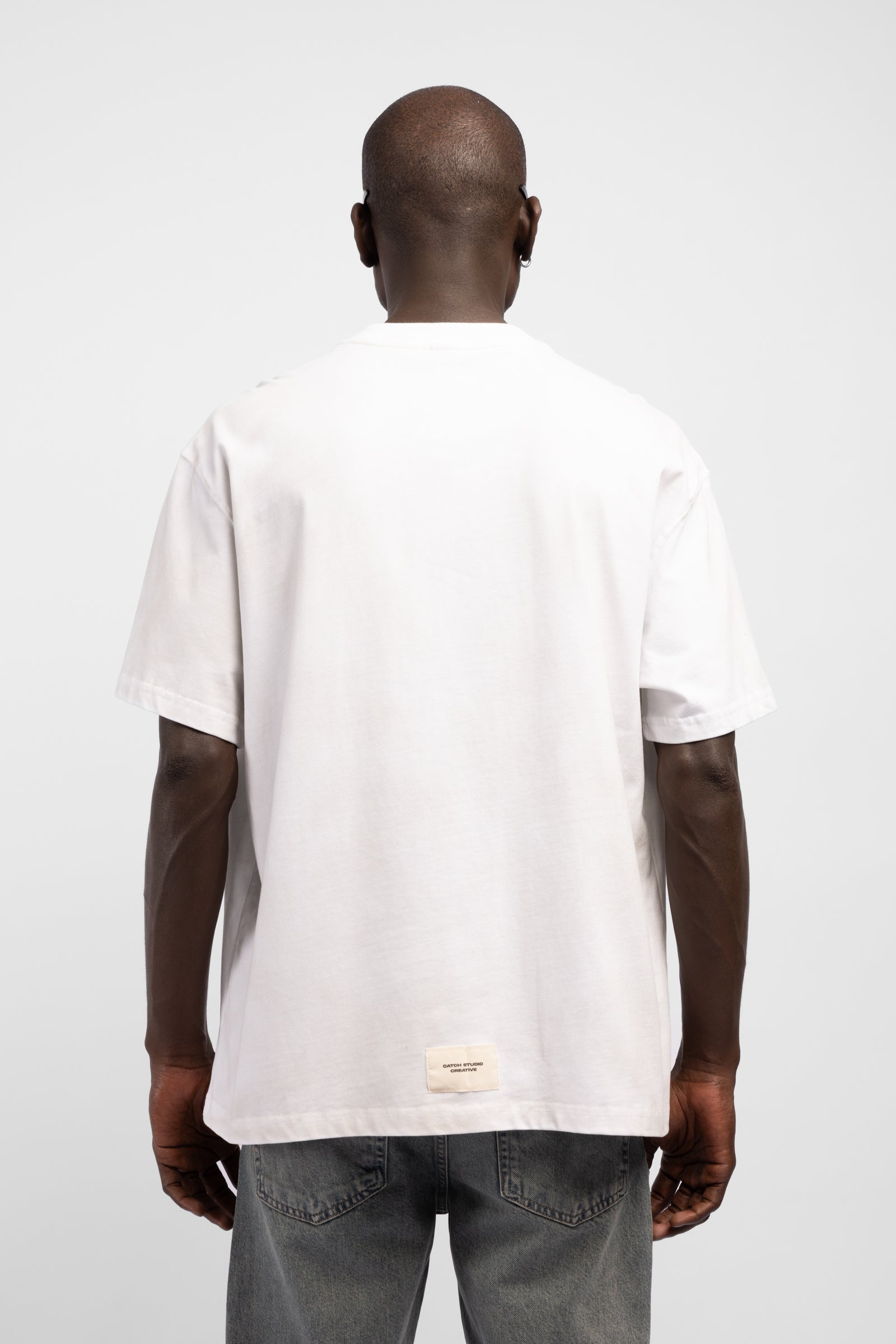 Minimal Baskı Detaylı T-Shirt