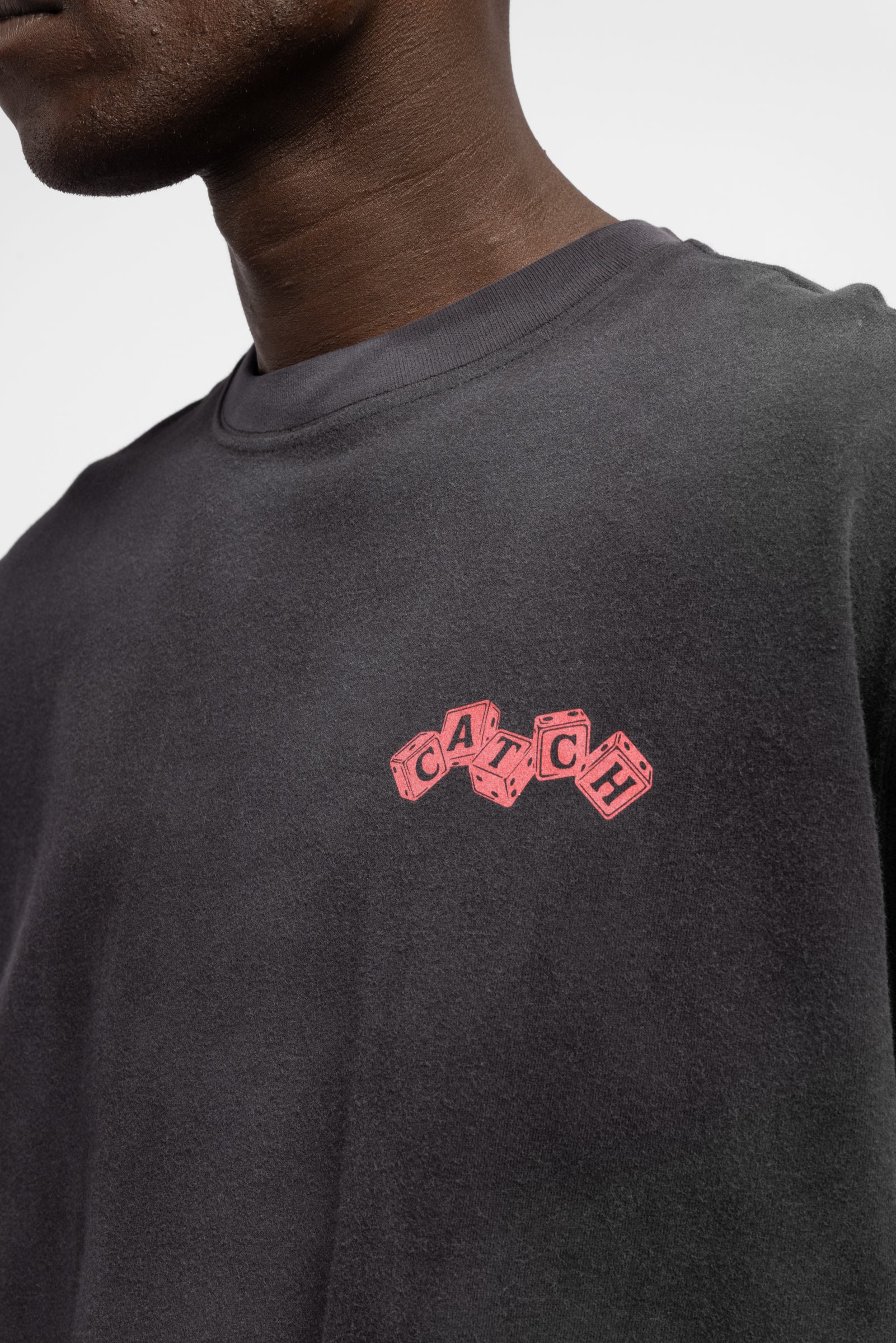 Minimal Baskı Detaylı T-Shirt