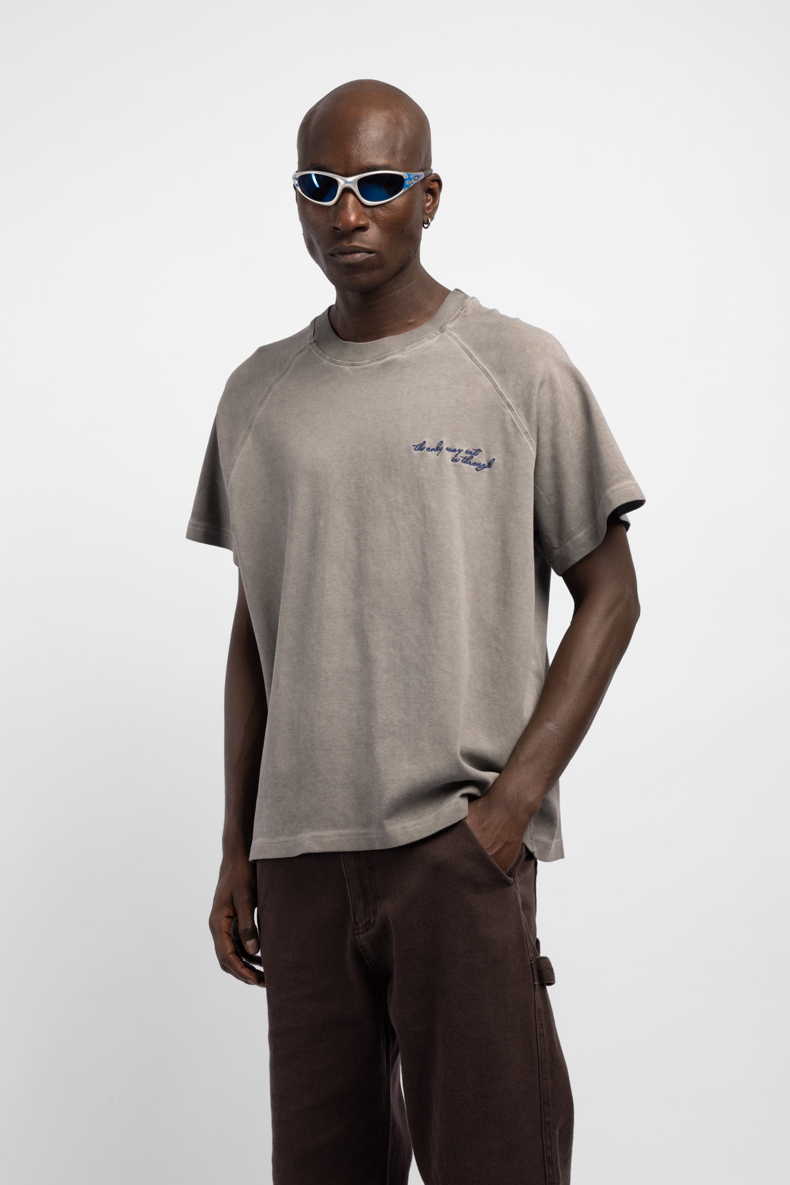 Yıkamalı Nakışlı T-shirt