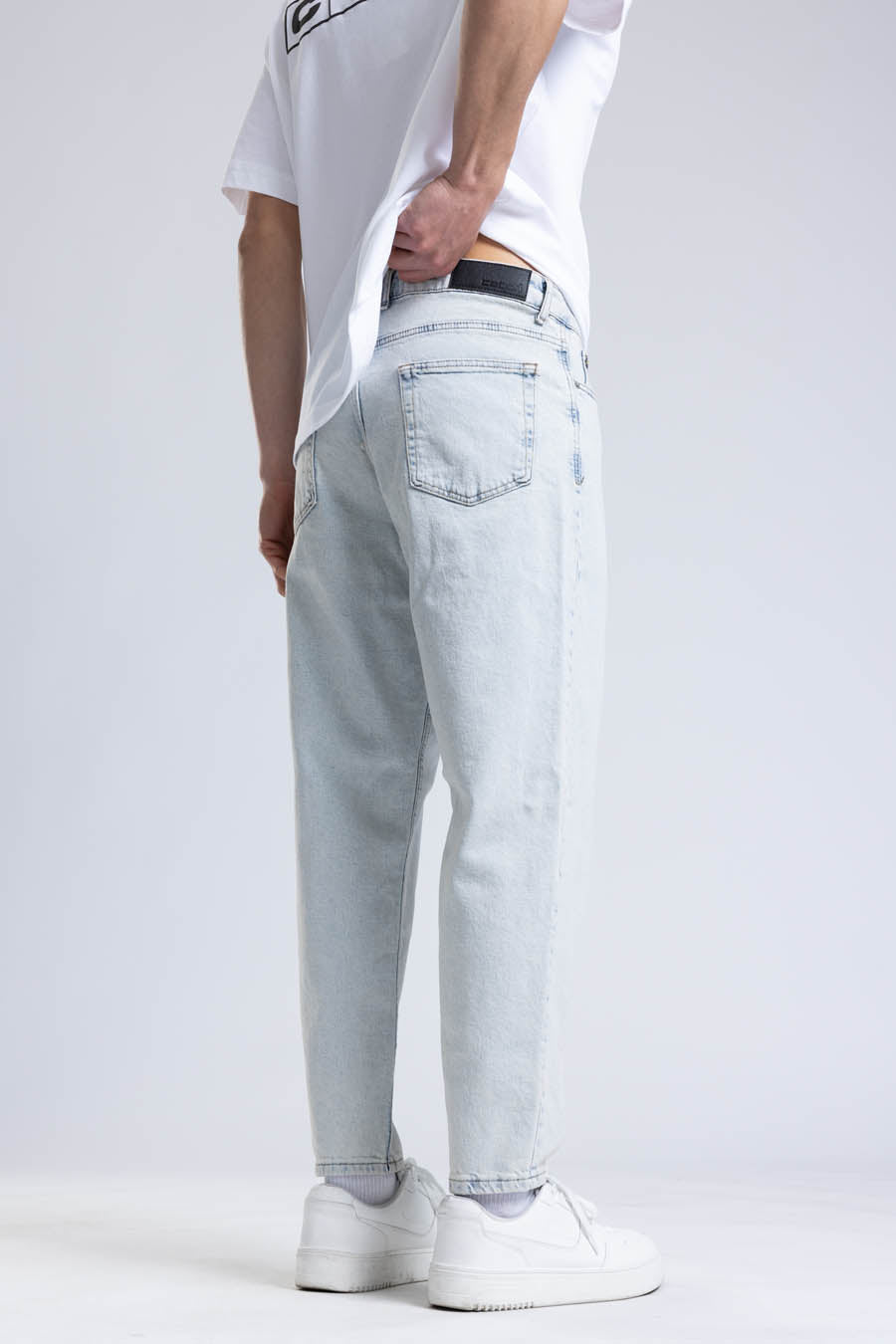 Straight Fit Jean