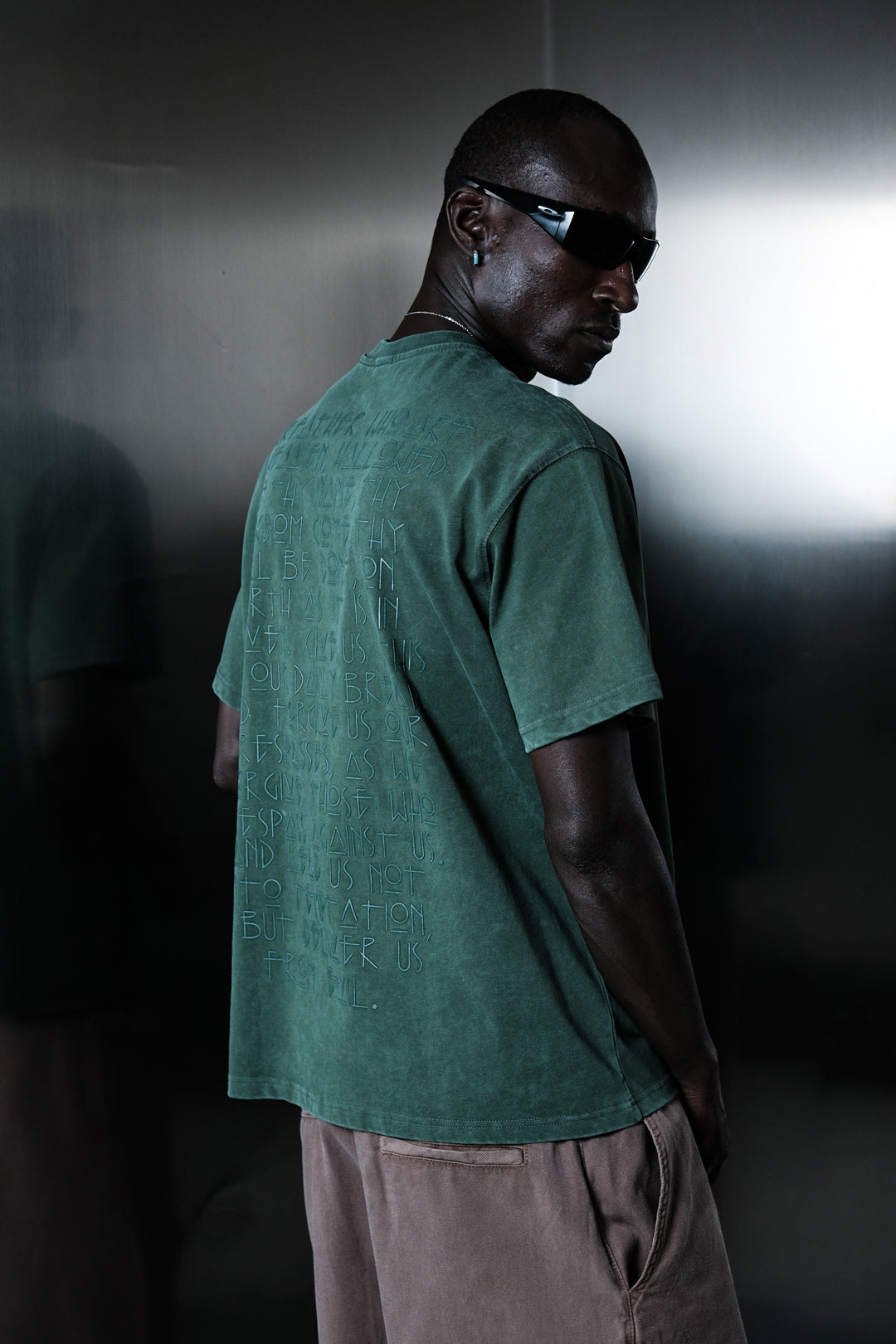 'DAY' Kabartma Yazı Detaylı Yıkamalı T-Shirt