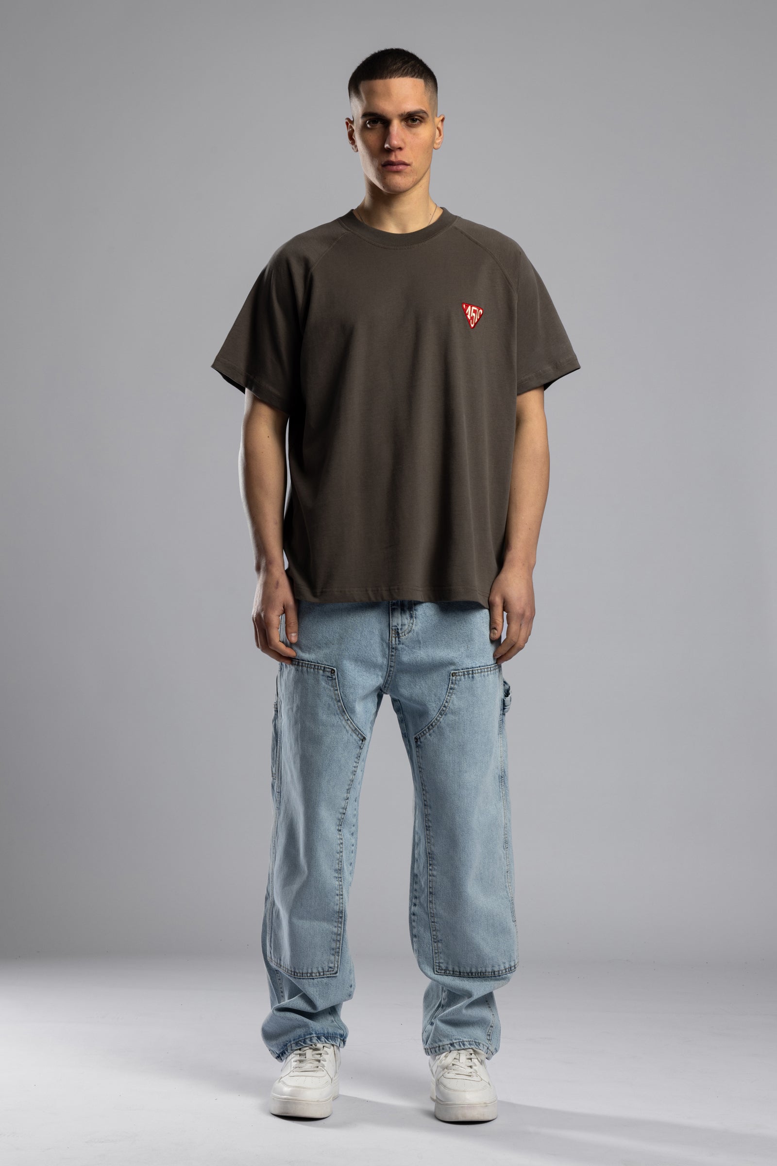 Nakış Detaylı Oversize T-Shirt