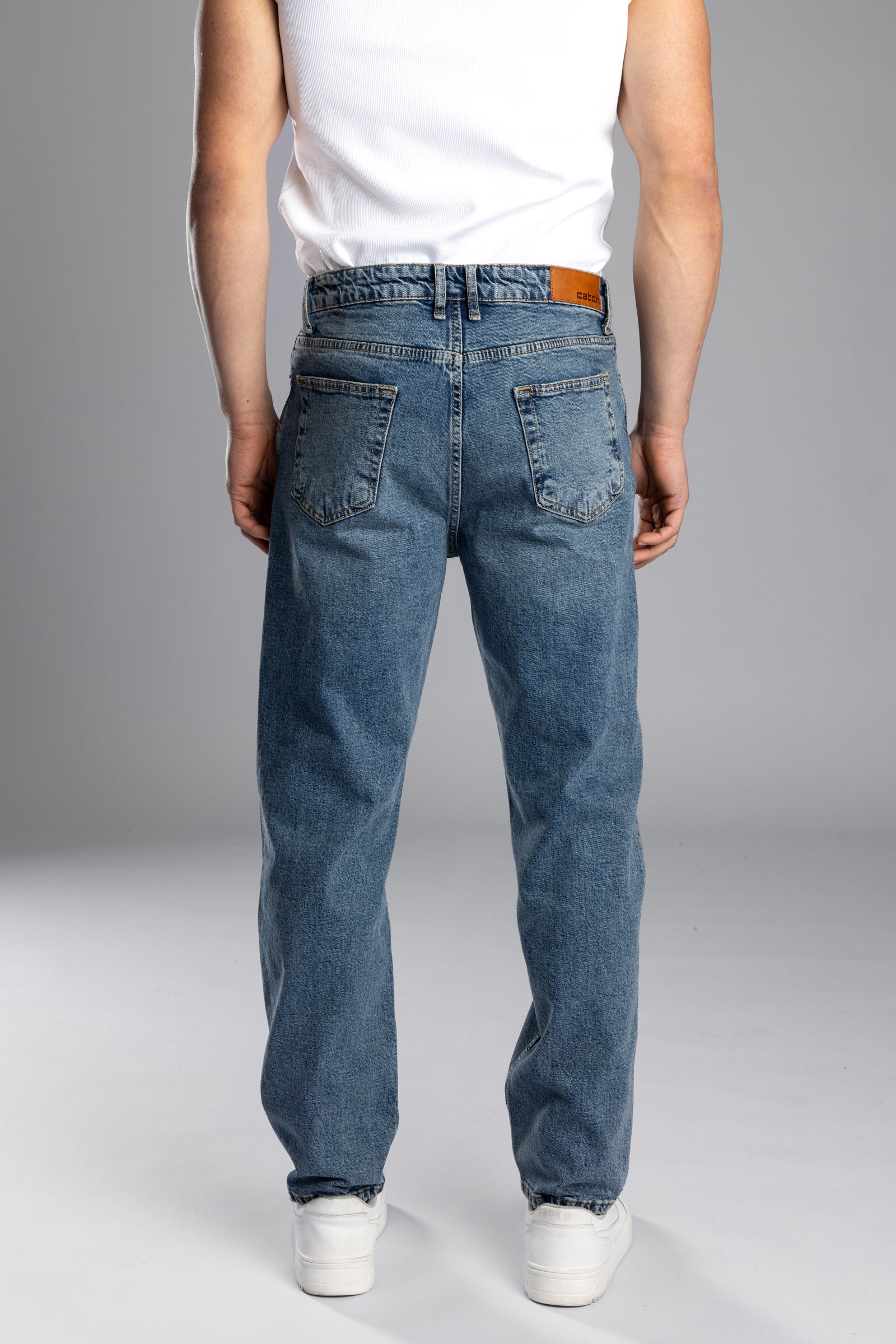 Açık Mavi Relax Fit Jean