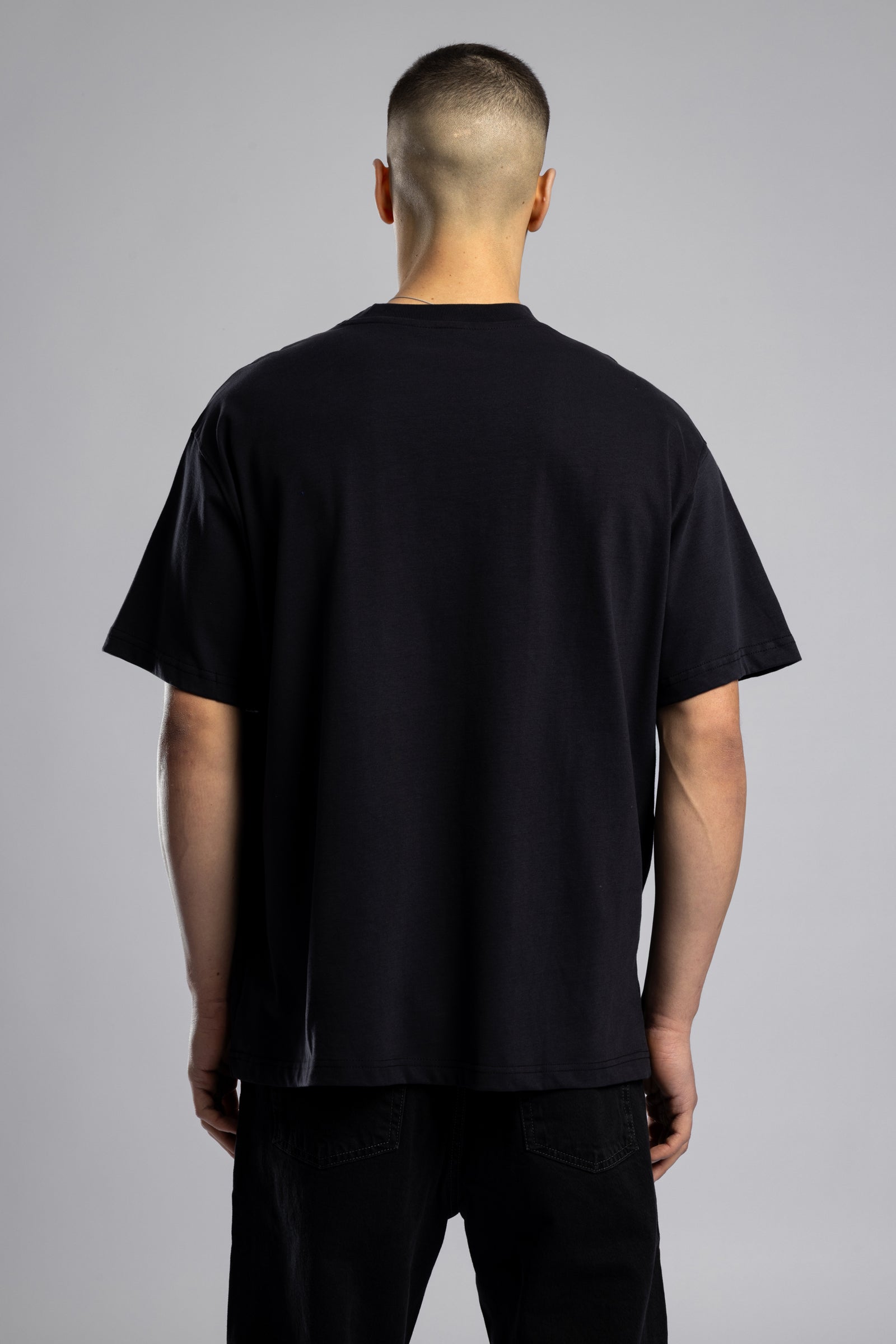 Soyut Yüz Baskılı T-Shirt