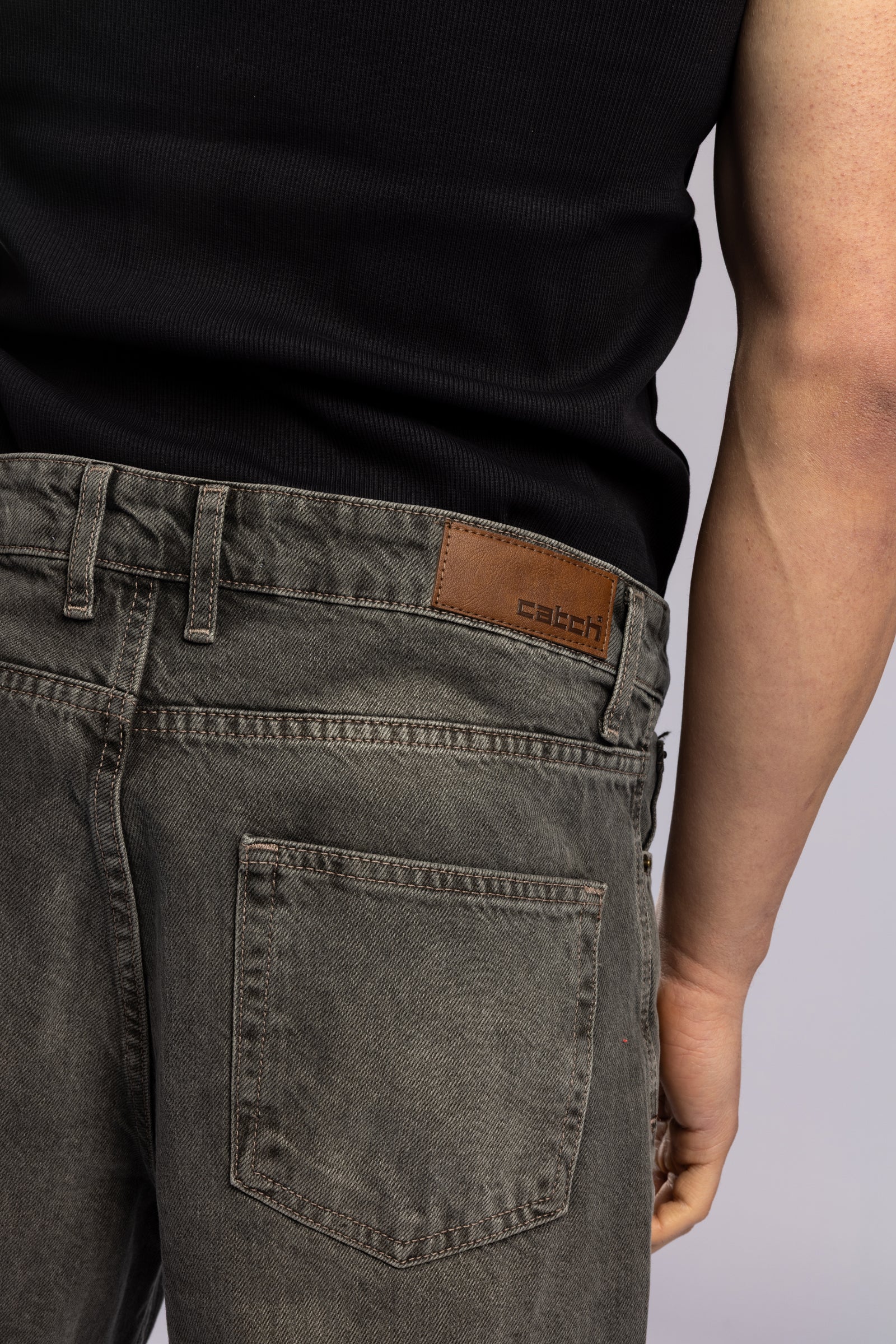 Yıkamalı Baggy Fit Jean