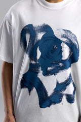 Soyut Yüz Baskılı T-Shirt