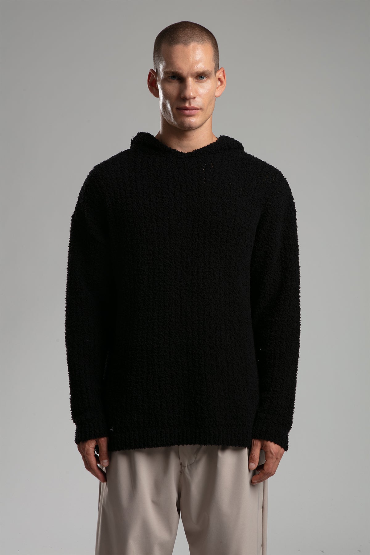 Kapüşonlu Triko Kazak