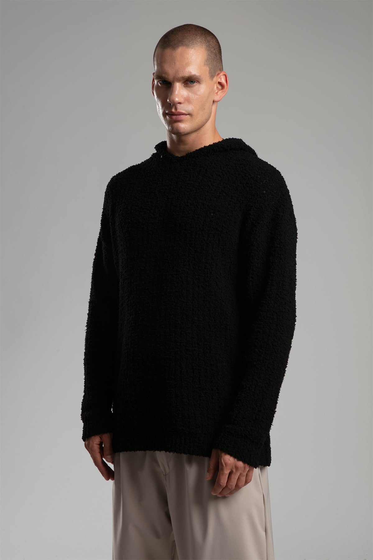 Kapüşonlu Triko Kazak