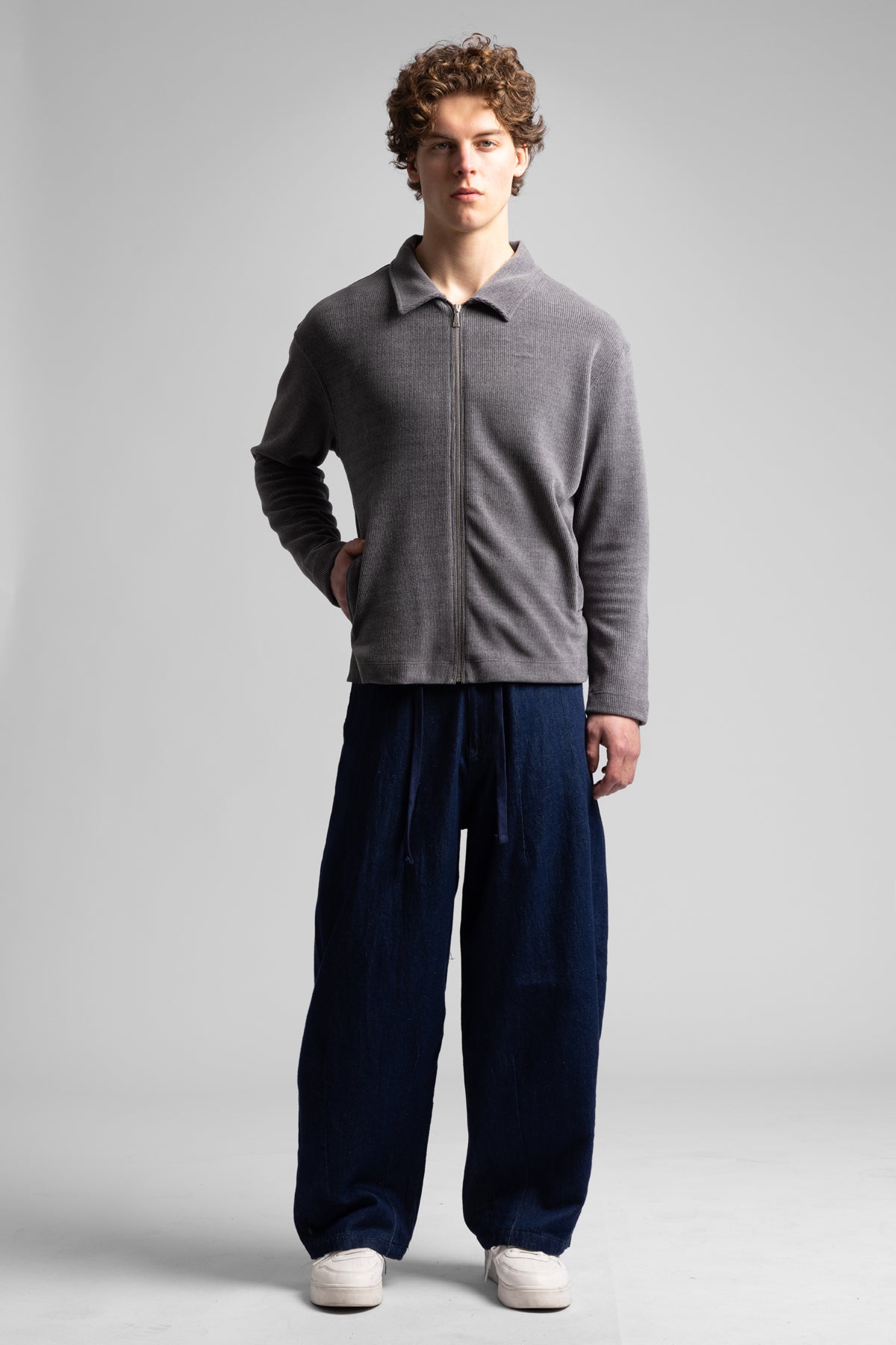 Fermuarlı Fitilli Sweatshirt