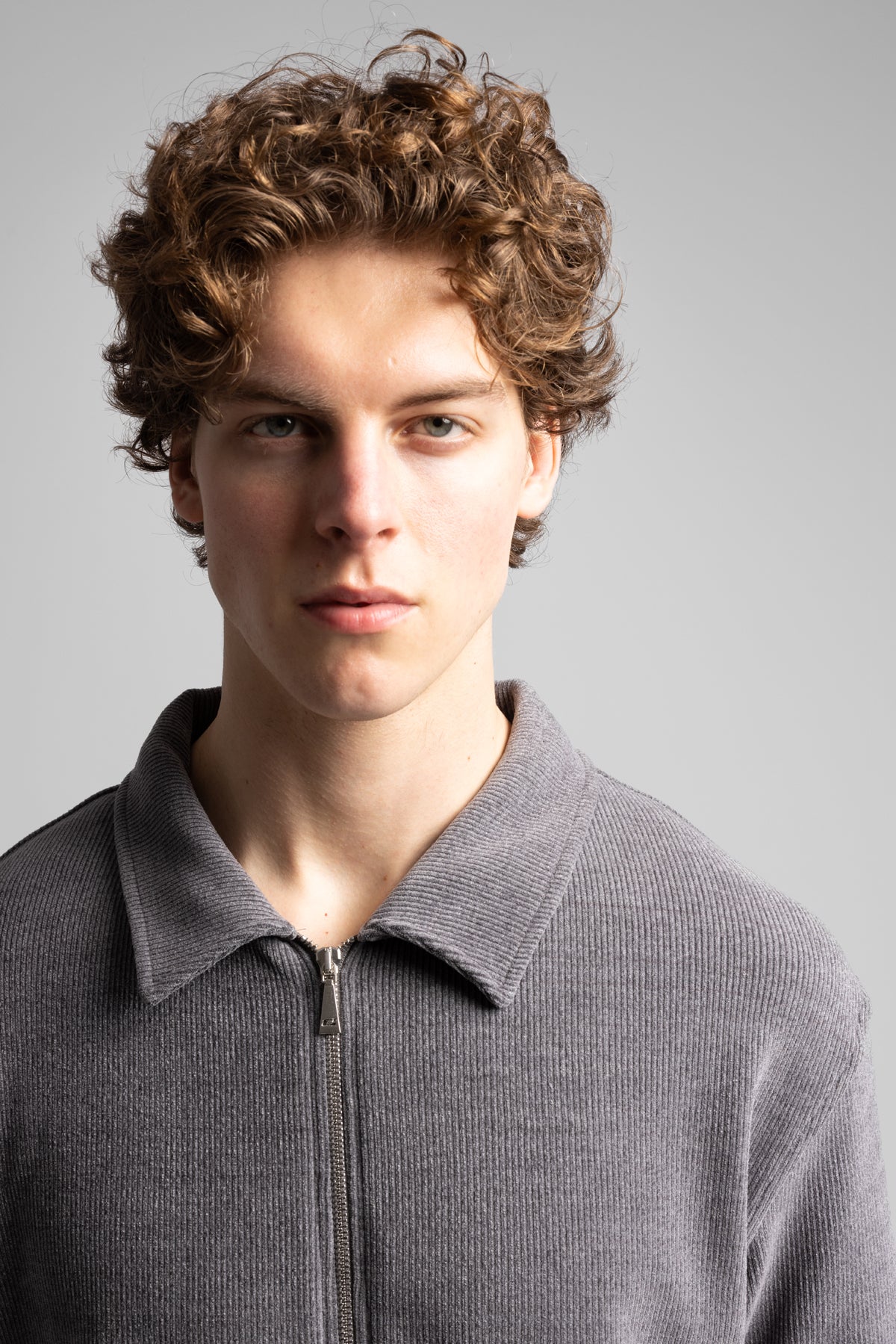 Fermuarlı Fitilli Sweatshirt