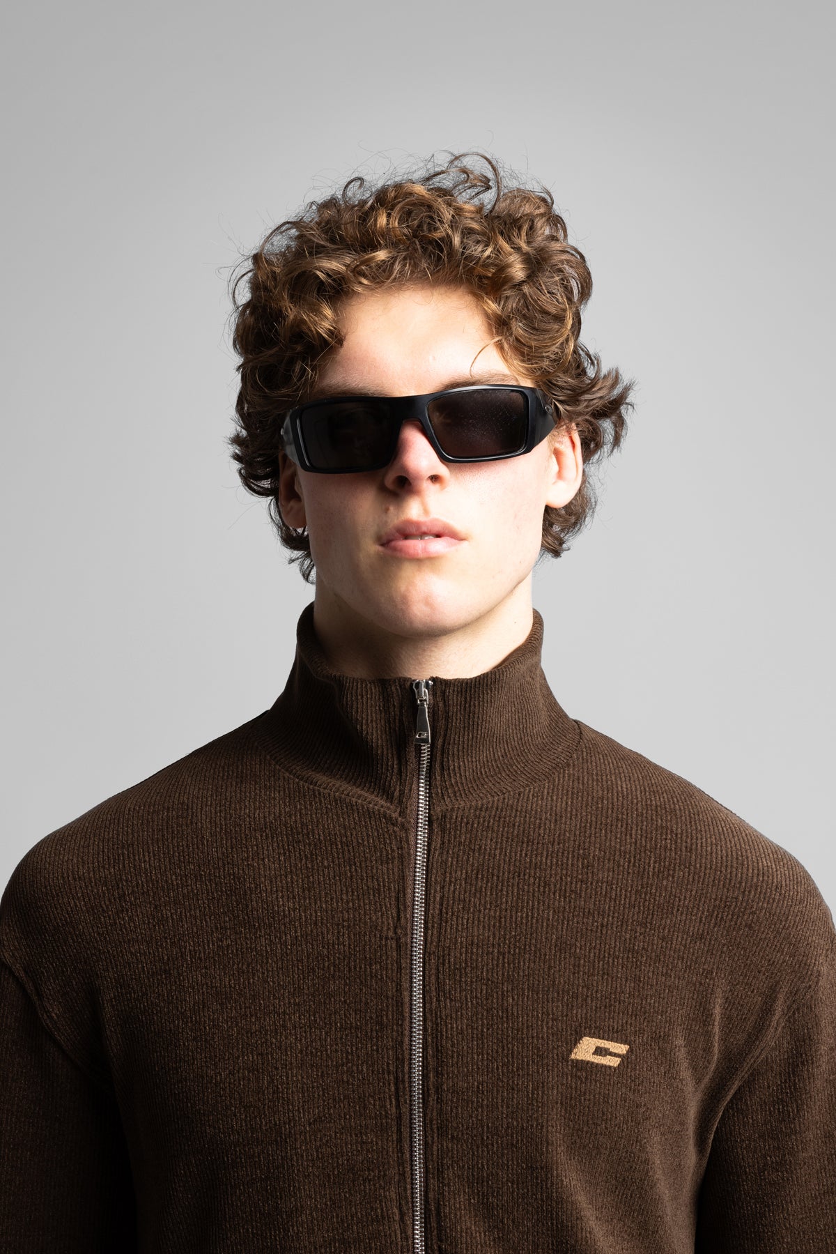 Dik Yaka Fermuarlı Fitilli Sweatshirt