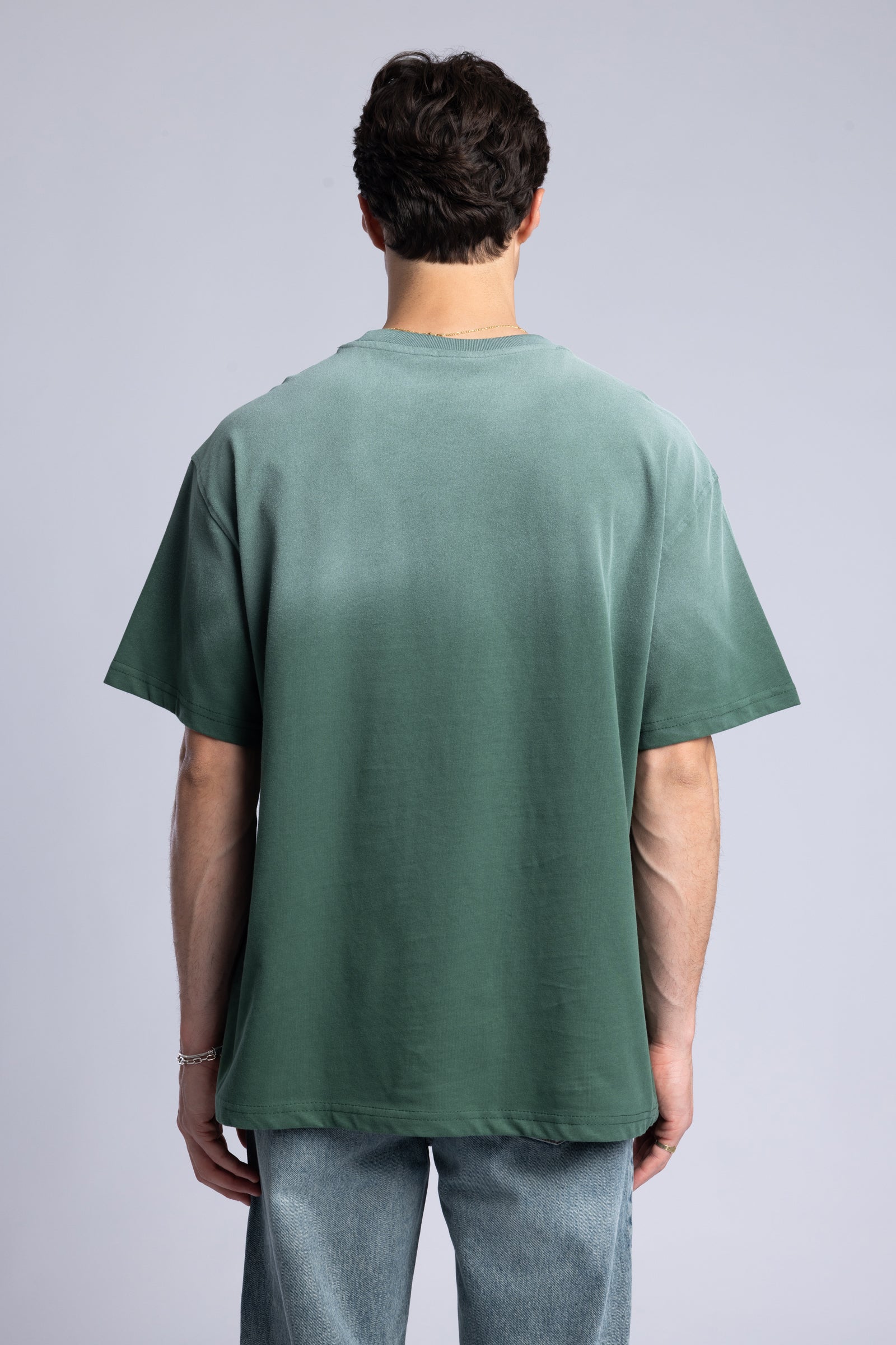 Metal Logo Detaylı Yıkamalı T-shirt