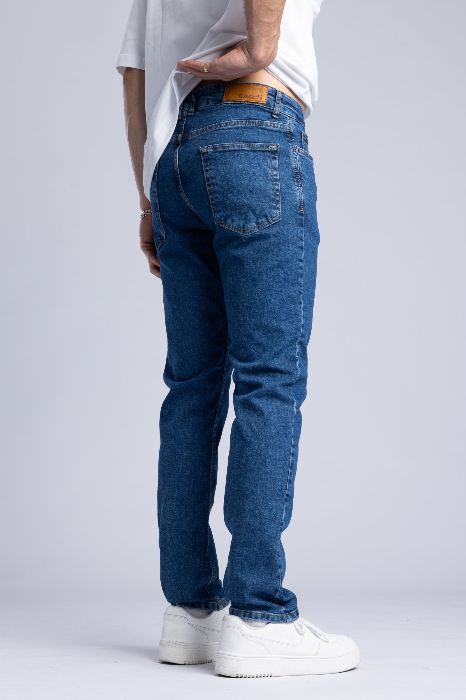 Straight Fit Jean
